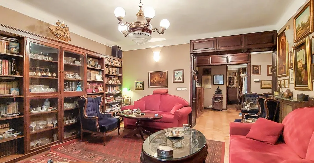 Prodaja, petosoban stan, 129m², Stari grad, Novi Sad