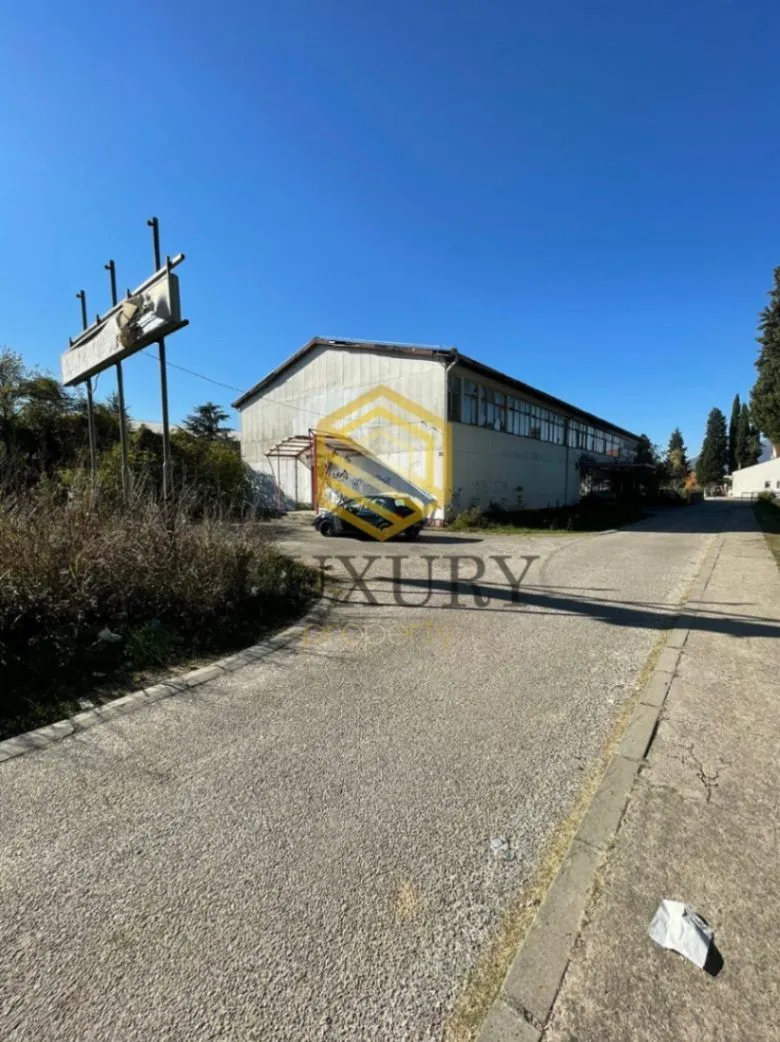 Rent, office space, 1200m², Spuž, Danilovgrad