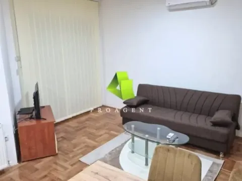 Izdavanje, dvosoban stan, 60m², Čalije, Niš