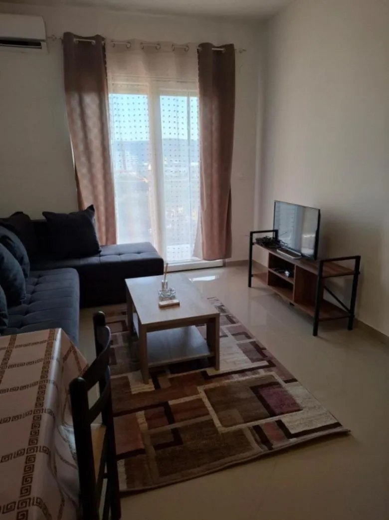 Rent, studio apartment, 30m², Centar, Bar