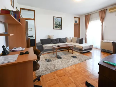 Sale, two bedroom apartment, 53m², Masline, Podgorica - image 2