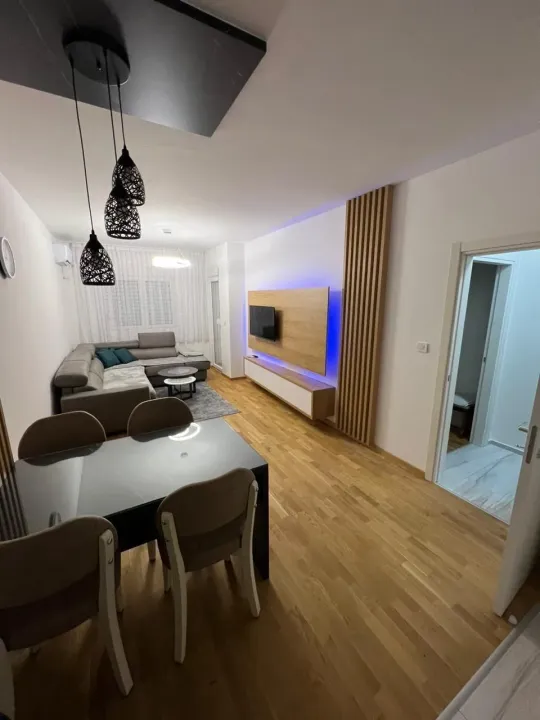 Rent, two bedroom apartment, 46m², Stari Aerodrom, Podgorica