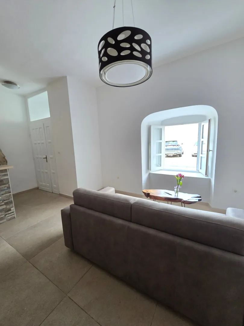 Prodaja, jednosoban stan, 51m², Prčanj, Kotor