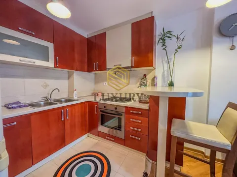 Rent, one bedroom apartment, 52m², Preko Morače, Podgorica - image 10