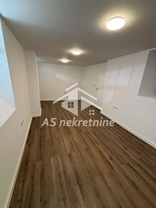 Izdavanje, dvosoban stan, 55m², Stari Grad, Beograd