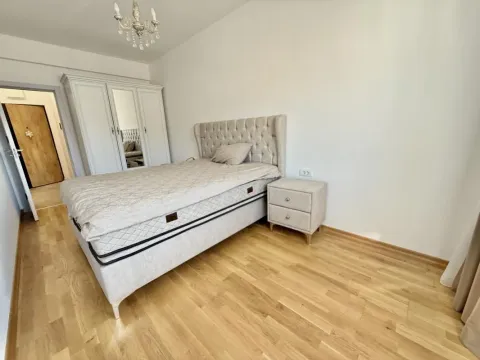 Prodaja, jednosoban stan, 46m², Podkošljun, Budva - image 11