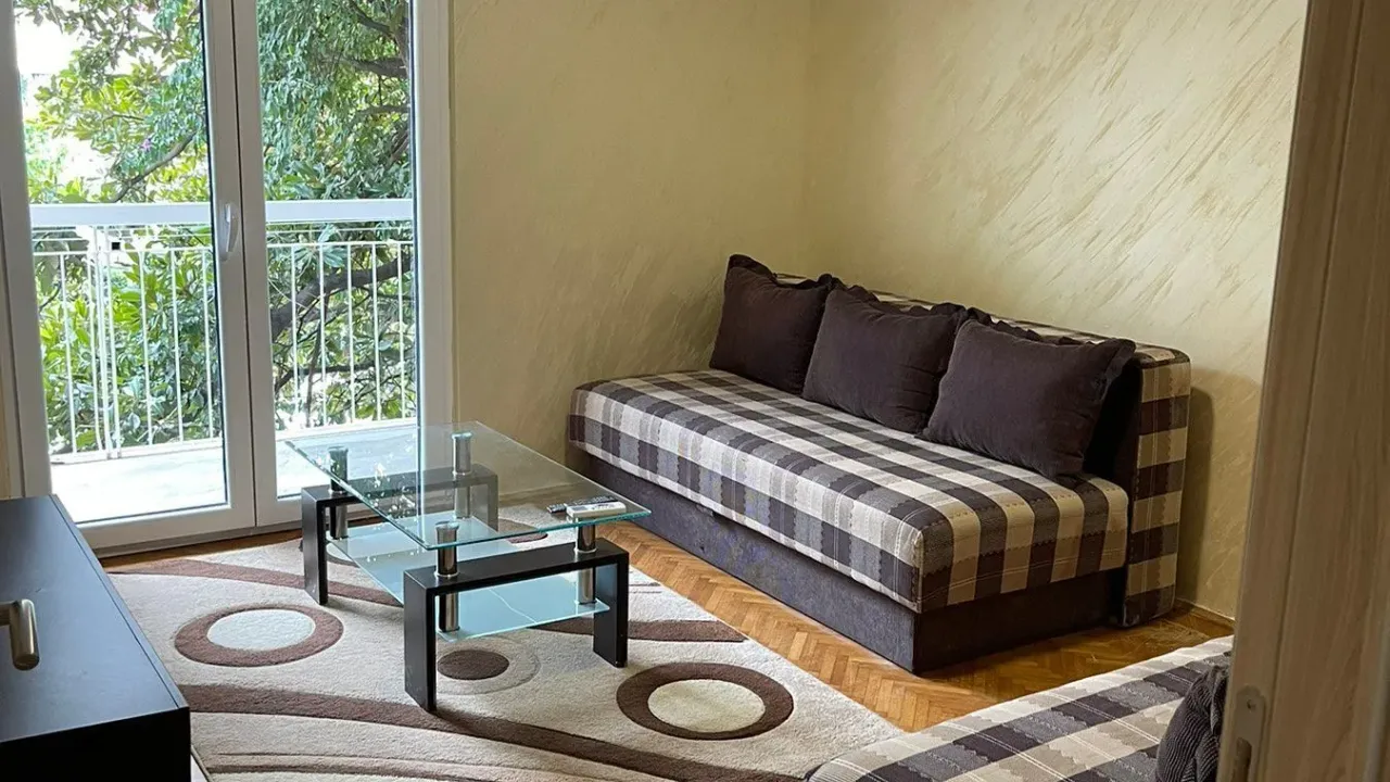 Rent, studio apartment, 39m², Budva, Crna Gora