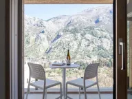 Sale, two bedroom apartment, 136m², Kotor, Crna Gora - image 37