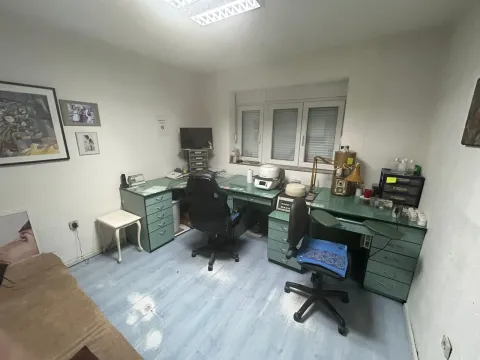 Prodaja, dvosoban stan, 78m², Centar, Podgorica - image 10