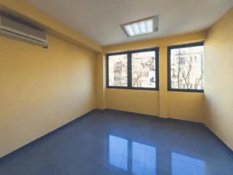 Sale, office space, 170m², Centar, Podgorica - image 13