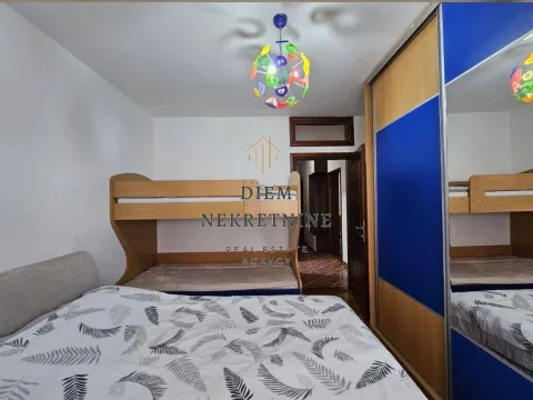 Rent, one bedroom apartment, 55m², Centar, Bar - image 4