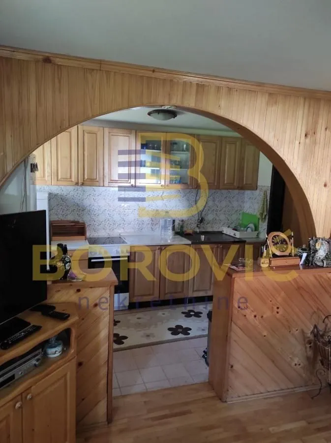 Prodaja, kuća, 120m², Kraljevi Čardaci, Kopaonik
