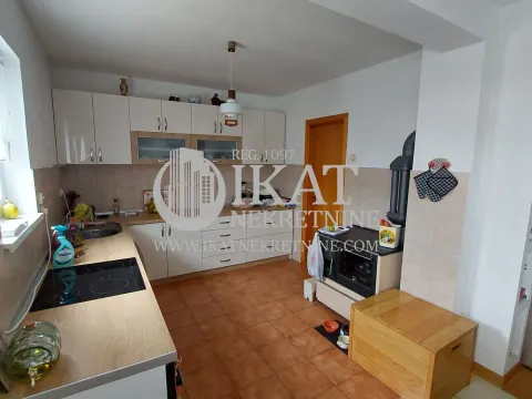Sale, house, 146m², Velika Ivanča, Mladenovac - image 12