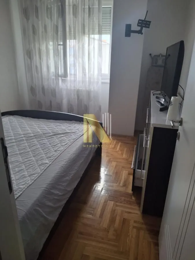 Izdavanje, dvosoban stan, 49m², Prozivka, Subotica