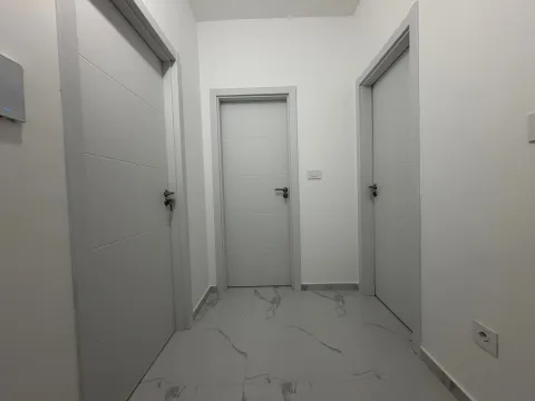 Prodaja, jednosoban stan, 49m², Zabjelo, Podgorica - image 8