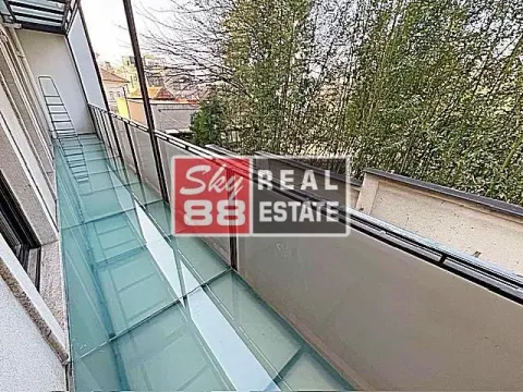 Rent, four bedroom apartment, 155m², Savski Venac, Beograd - image 20