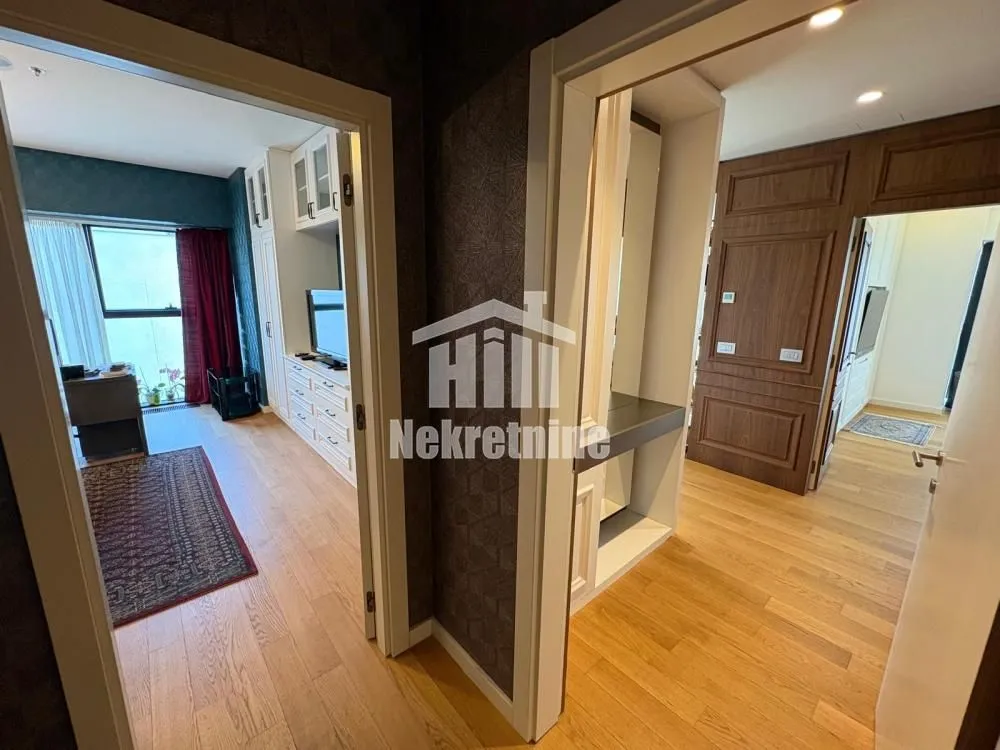 Sale, three bedroom apartment, 95m², Novi Beograd Blok 65, Novi Beograd Sve Podlokacije