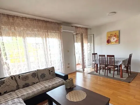 Rent, two bedroom apartment, 80m², Ljubović, Podgorica - image 1