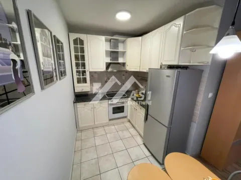 Izdavanje, dvosoban stan, 40m², Grbavica, Novi Sad Sve Podlokacije - image 5