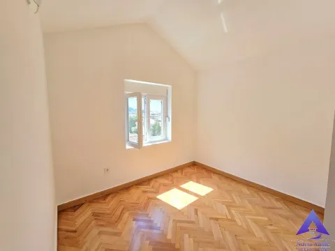 Sale, one bedroom apartment, 32m², Velji Vinogradi, Budva - image 2