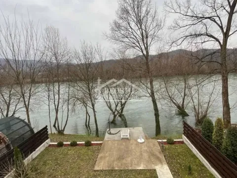 Sale, house, 120m², Ljubovija, Srbija