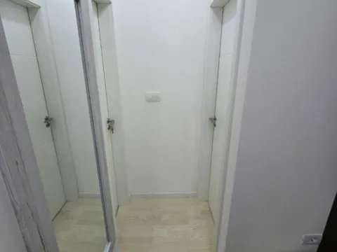 Izdavanje, jednosoban stan, 40m², City Kvart, Podgorica - image 11