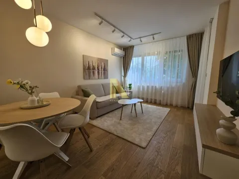 Izdavanje, jednosoban stan, 40m², Sajmište, Novi Sad - image 6