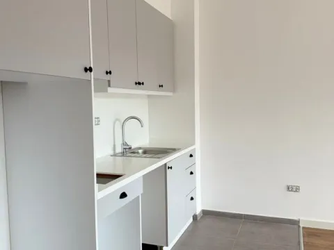 Sale, one bedroom apartment, 56m², Podkošljun, Budva - image 2