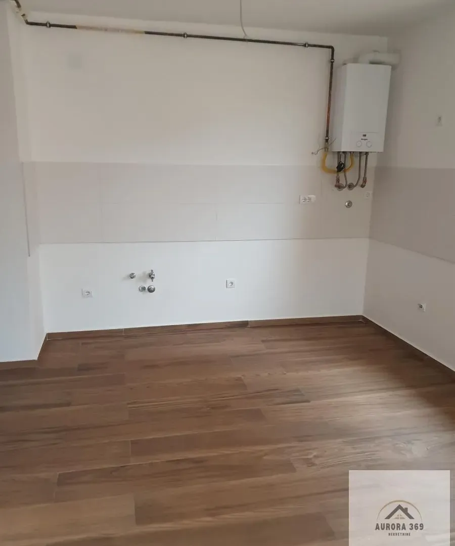 Prodaja, trosoban stan, 75m², Ruma, Srbija