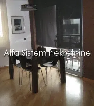 Izdavanje, trosoban stan, 84m², Vračar Hram, Vračar Sve Podlokacije - image 2