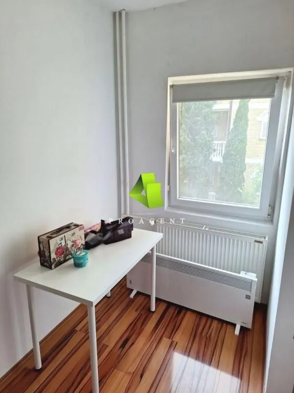 Prodaja, kuća, 300m², Pantelej, Niš