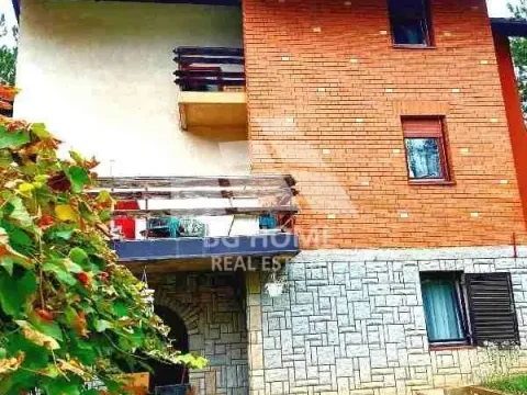 Prodaja, kuća, 213m², Centar, Čajetina - image 7