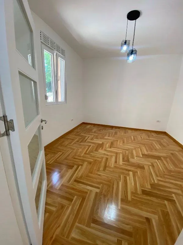 Prodaja, dvosoban stan, 40m², Savski Venac, Beograd