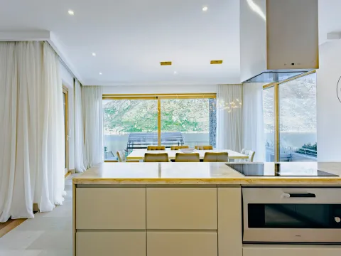 Prodaja, kuća, 359m², Stoliv, Kotor - image 10