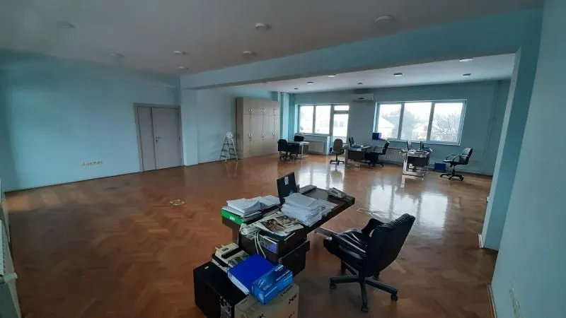 Rent, office space, 727m², Klisa, Novi Sad Sve Podlokacije