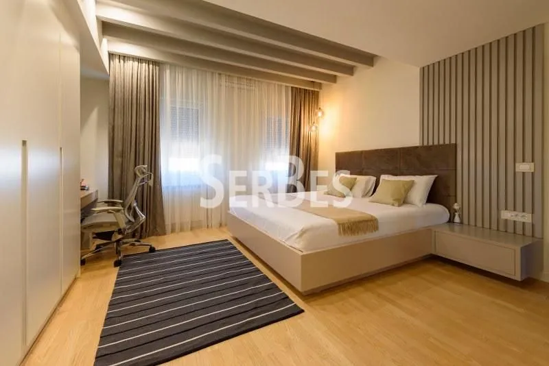 Prodaja, trosoban stan, 230m², Bulevar Evrope, Novi Sad Sve Podlokacije