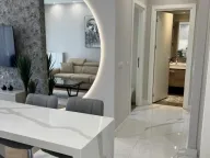 Izdavanje, dvosoban stan, 55m², Savski Venac, Beograd - image 2