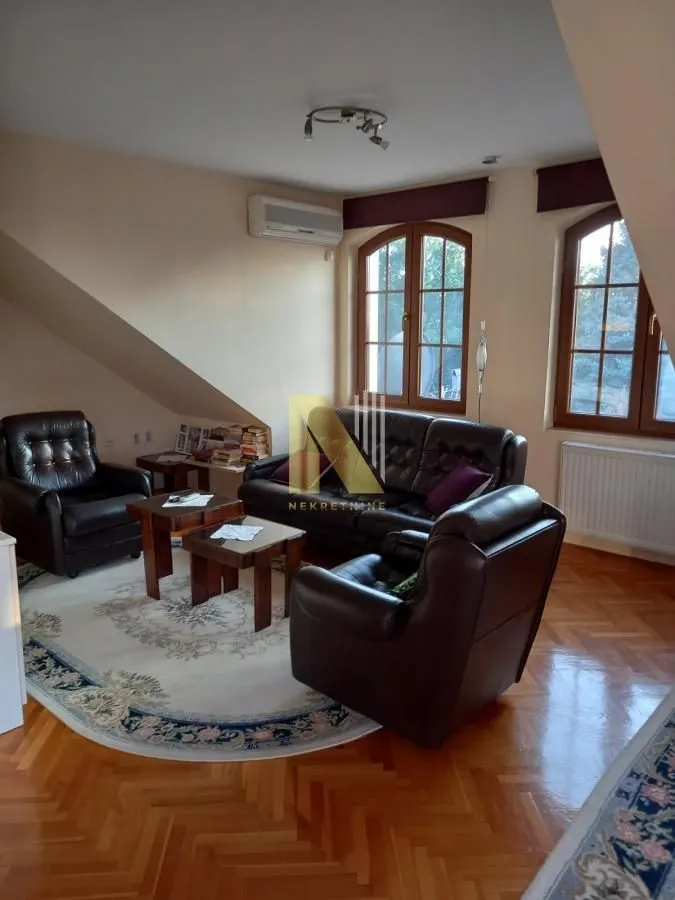 Prodaja, kuća, 336m², Sremska Kamenica, Petrovaradin