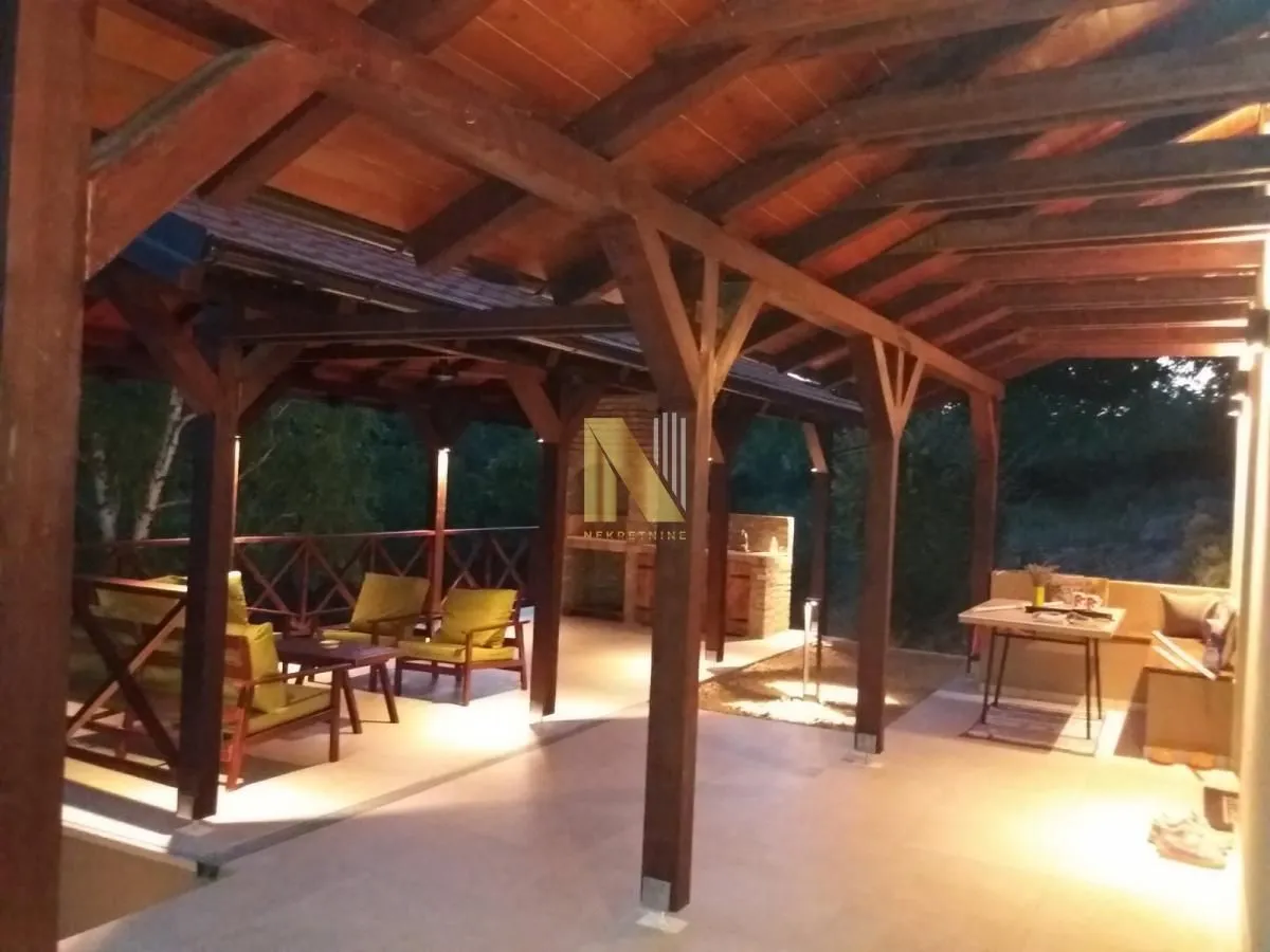 Prodaja, kuća, 94m², Čortanovci, Inđija