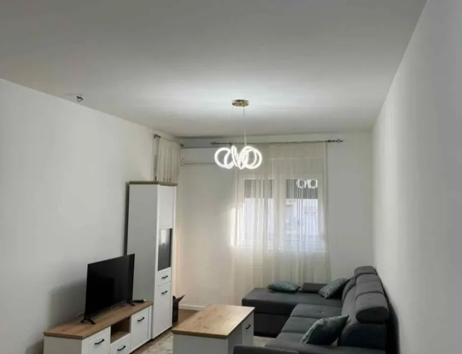 Izdavanje, jednosoban stan, 44m², Ljubović, Podgorica