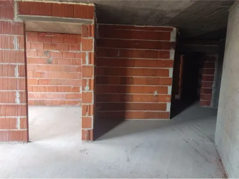 Sale, one bedroom apartment, 39m², Niš, Srbija - image 6