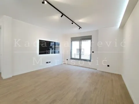 Prodaja, dvosoban stan, 65m², Kalenić Pijaca, Vračar Sve Podlokacije - image 3