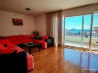 Sale, two bedroom apartment, 84m², Petrovac, Budva - image 2