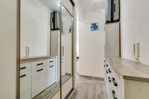 Prodaja, jednosoban stan, 51m², Bečići, Budva - image 8