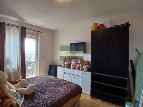 Prodaja, trosoban stan, 79m², Centar, Jagodina - image 13