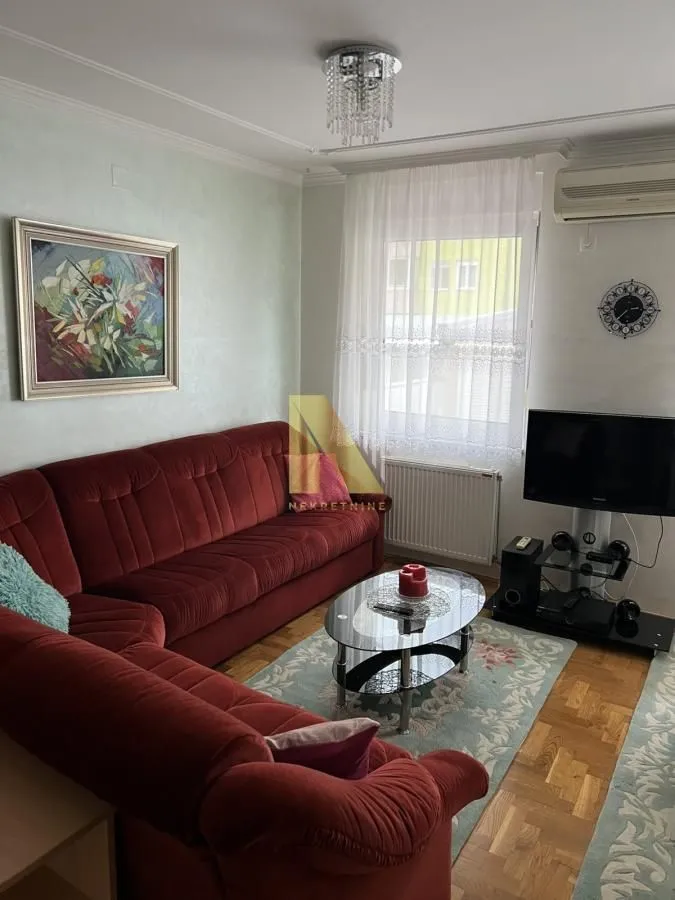 Izdavanje, dvosoban stan, 37m², Grbavica, Novi Sad Sve Podlokacije