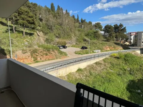 Rent, two bedroom apartment, 56m², Ljubović, Podgorica - image 9