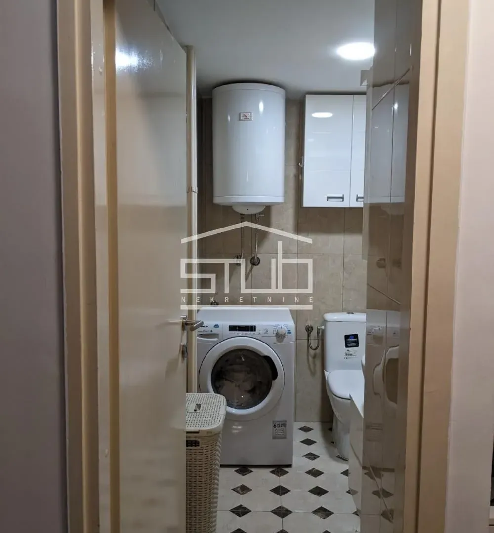 Izdavanje, trosoban stan, 71m², Autokomanda, Voždovac Sve Podlokacije