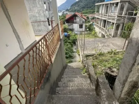 Prodaja, kuća, 74m², Sutomore, Bar - image 2