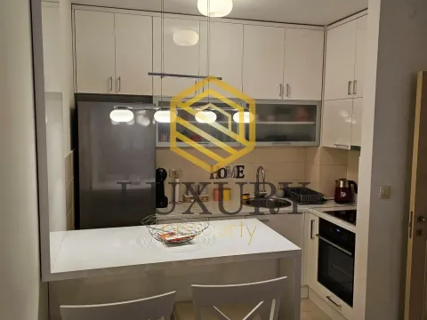 Izdavanje, jednosoban stan, 46m², City Kvart, Podgorica - image 5